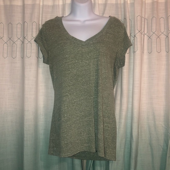 BUNDLE 2 No Boundaries V Neck Super Soft Tees (XL) - Picture 10 of 13